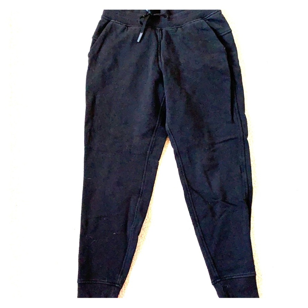 Lululemon joggers
